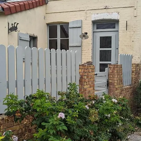 בית נופש Maison Les 3 Oies *